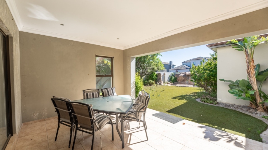 4 Bedroom Property for Sale in Big Bay Western Cape